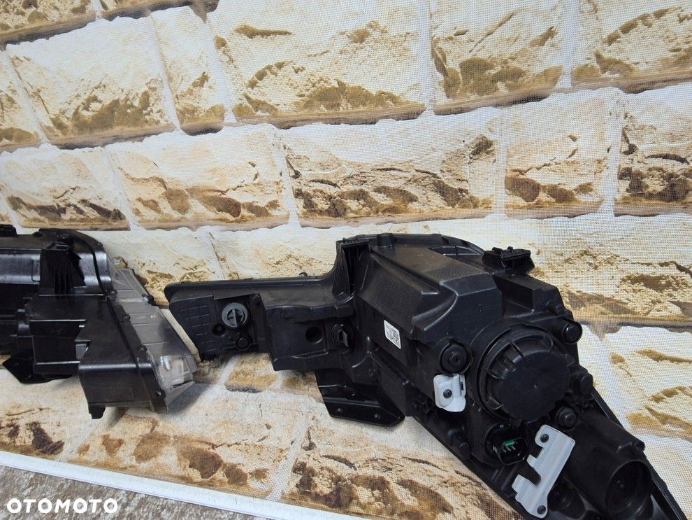 hyundai elantra VII 7 zwykła lampa soczewka europejsa oryginał demontaż - 7