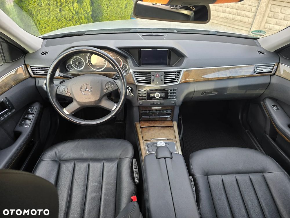 Mercedes-Benz Klasa E 350 CDI BlueEff Elegance - 15
