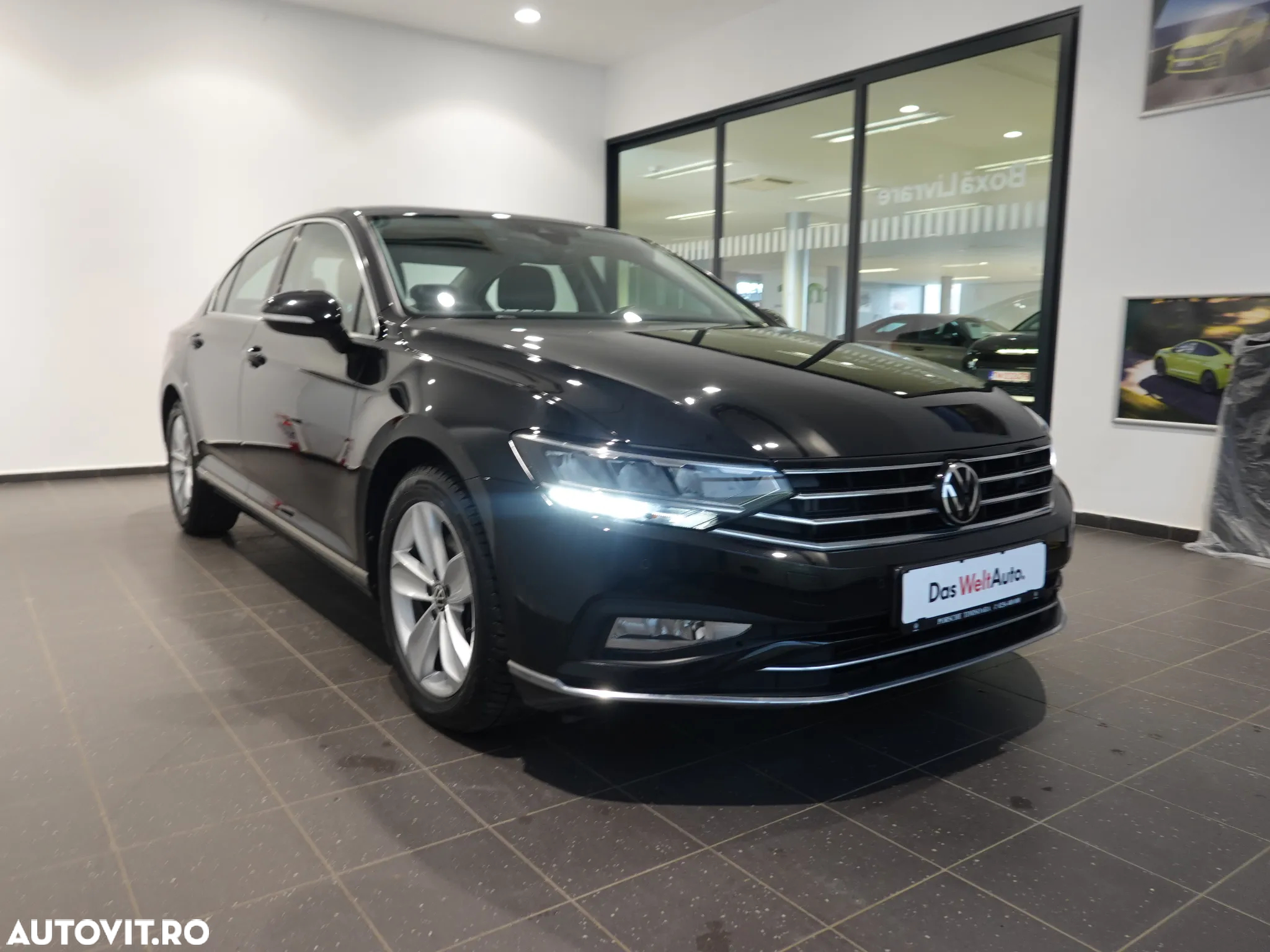 Volkswagen Passat - 8