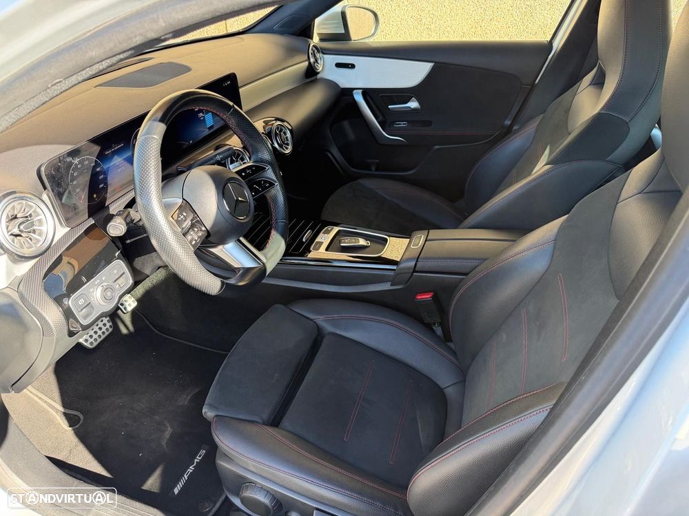 Mercedes-Benz A 250 e AMG Line - 8