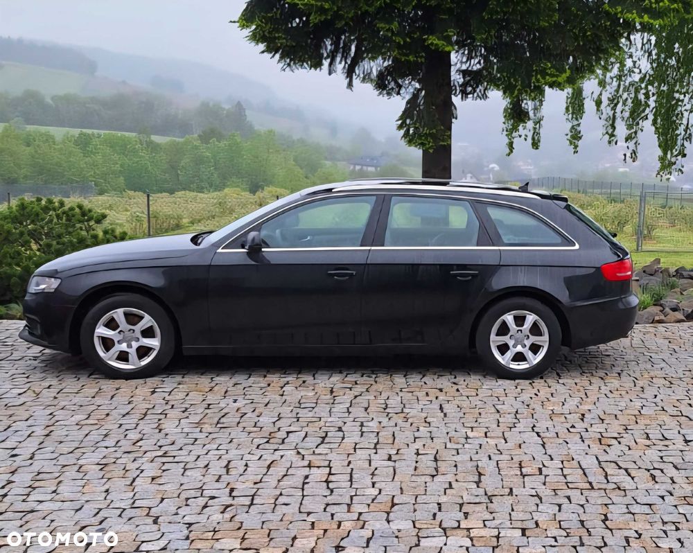 Audi A4 Avant - 8
