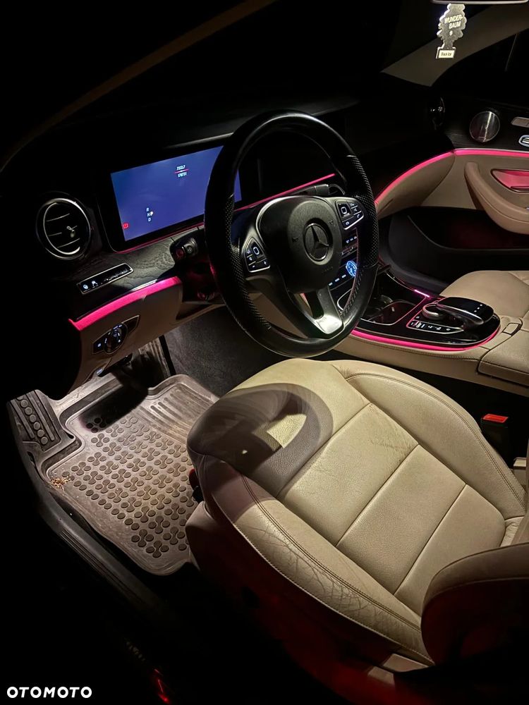 Mercedes-Benz Klasa E 220 d Business Edition 9G-TRONIC - 21