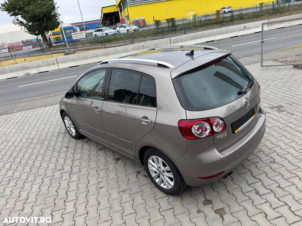 Volkswagen Golf Plus - 24