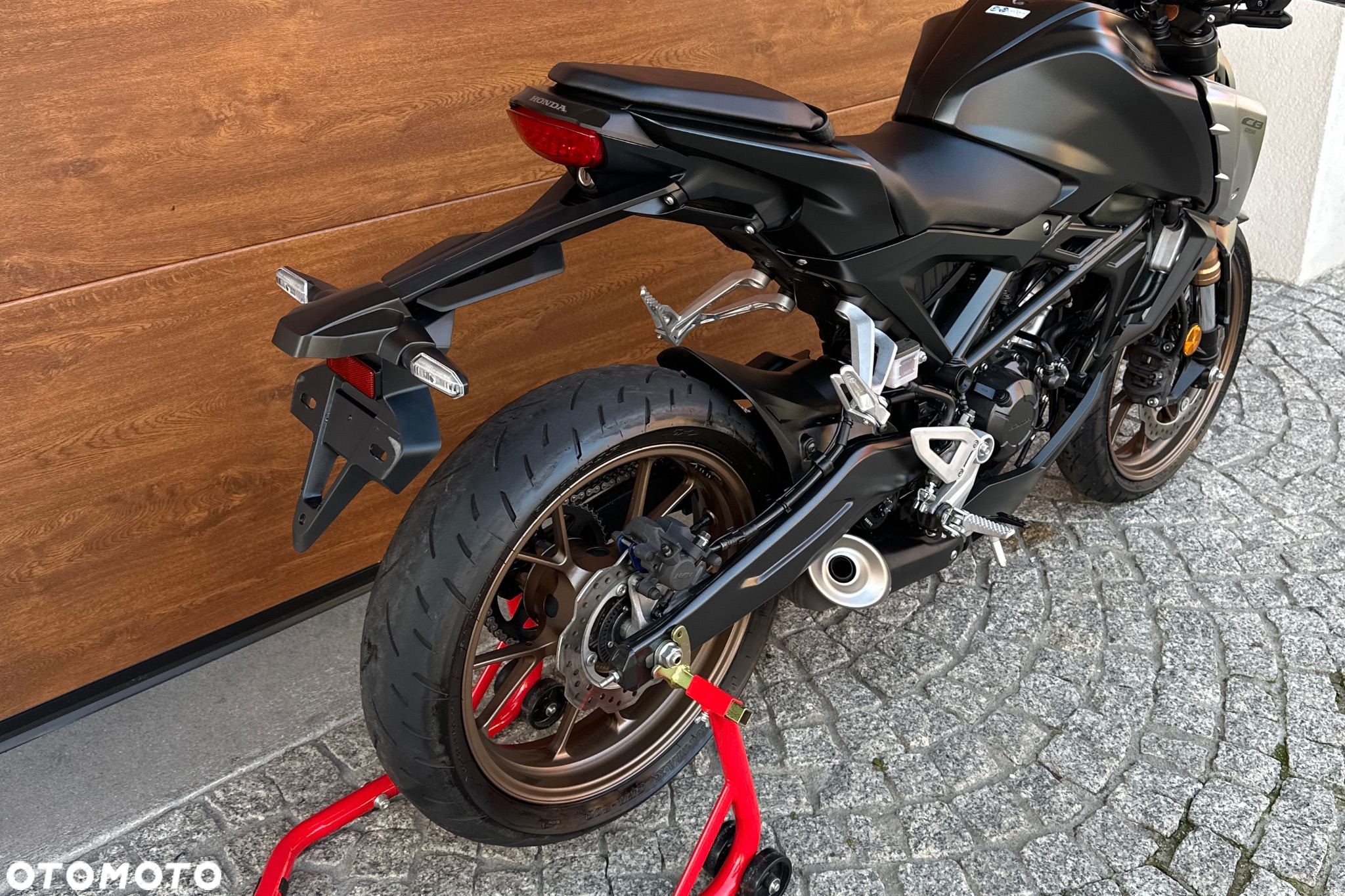 Honda CB - 13