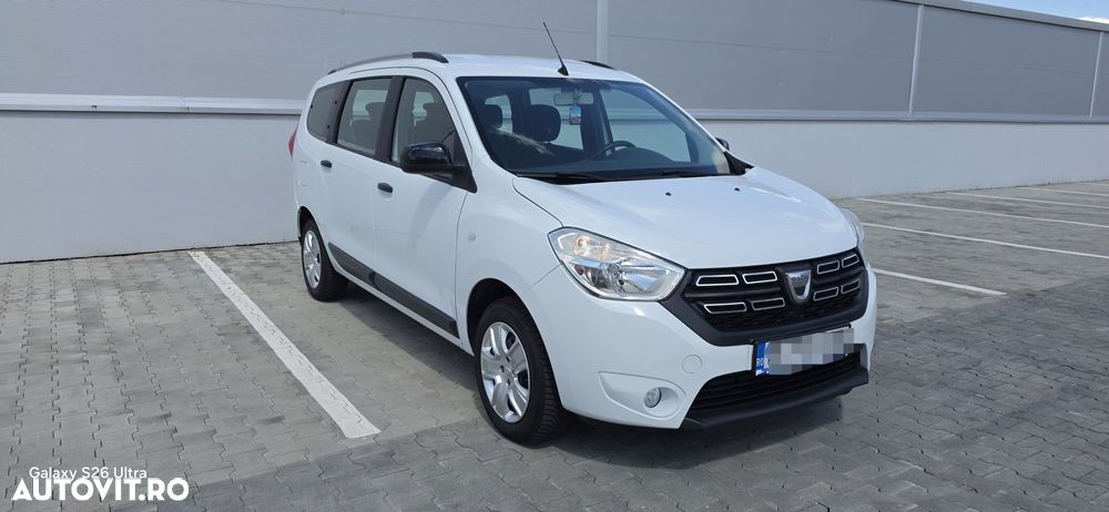 Dacia Lodgy 1.5 Blue dCi SL Techroad - 1