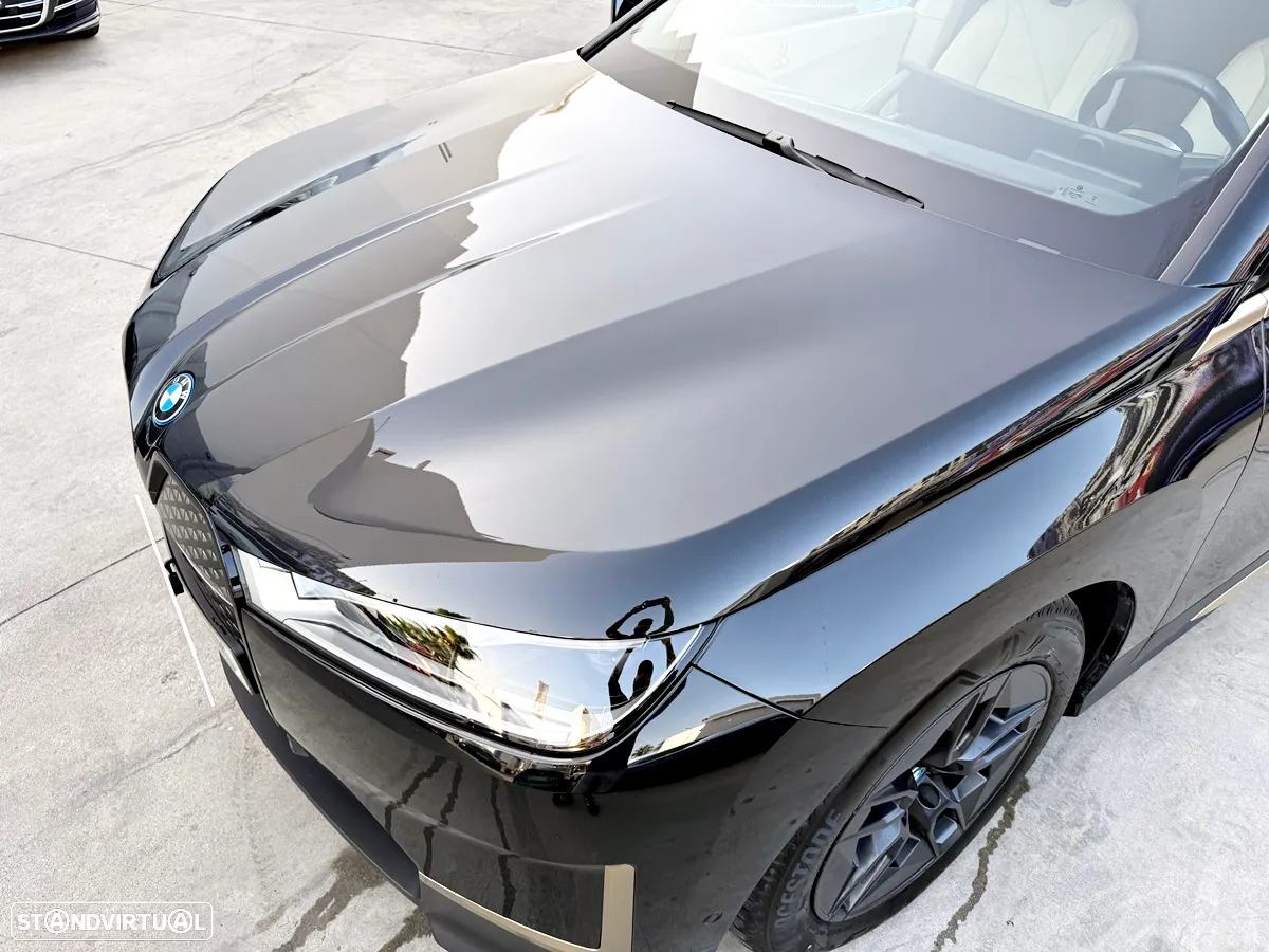 BMW iX xDrive 40 - 54