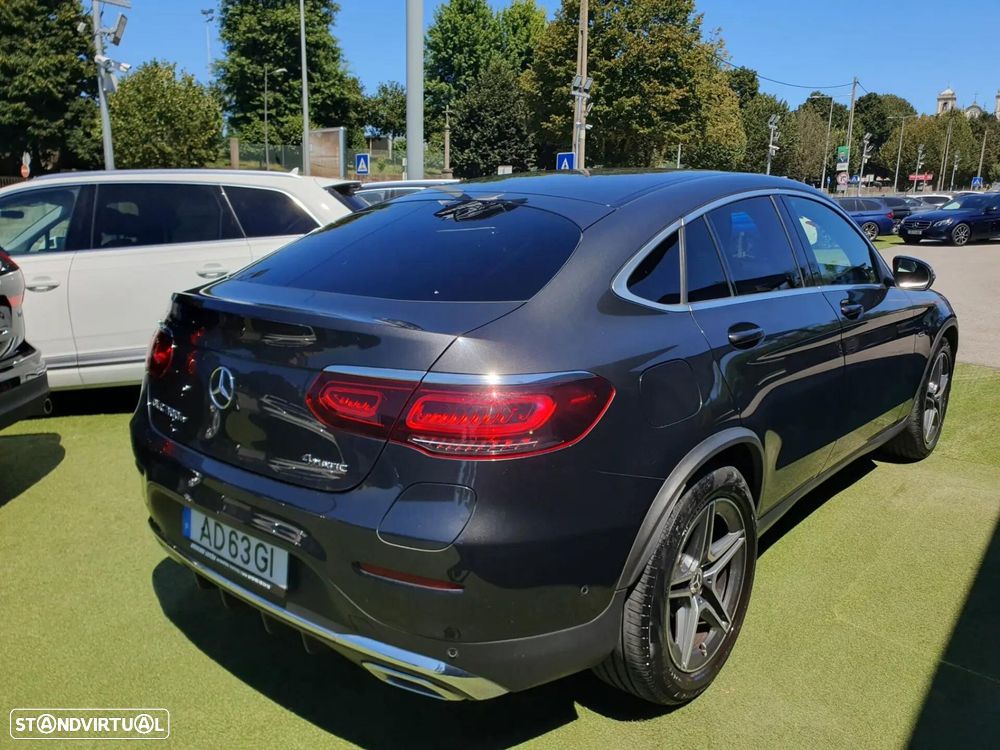 Mercedes-Benz GLC 300 - 11