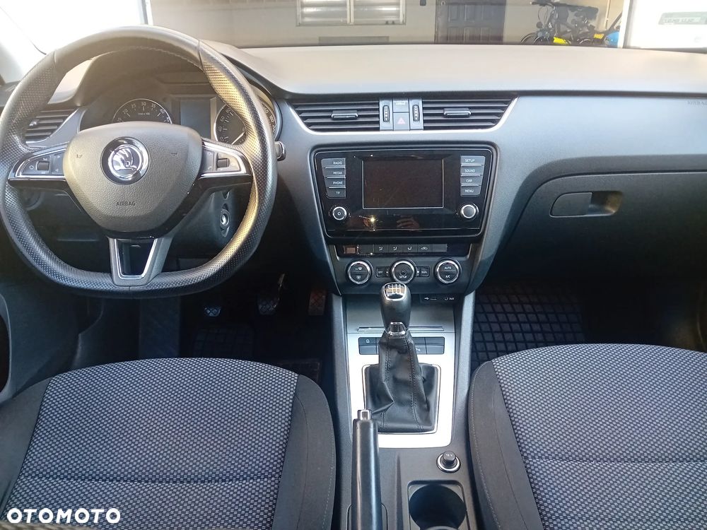 Skoda Octavia 2.0 TDI Ambition - 6