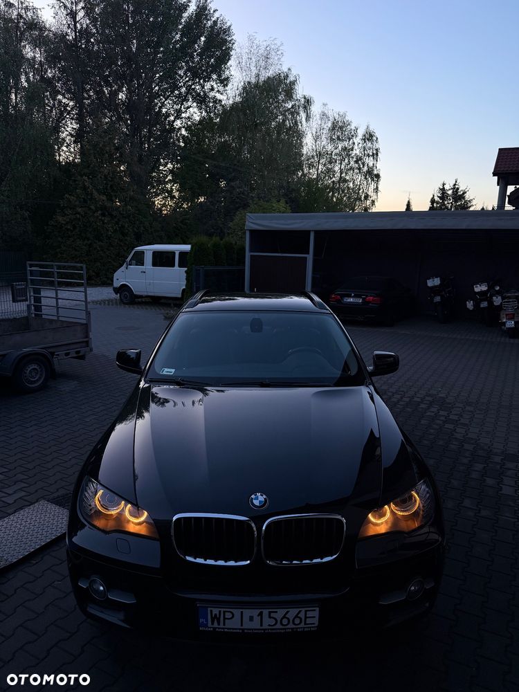 BMW X6 - 12