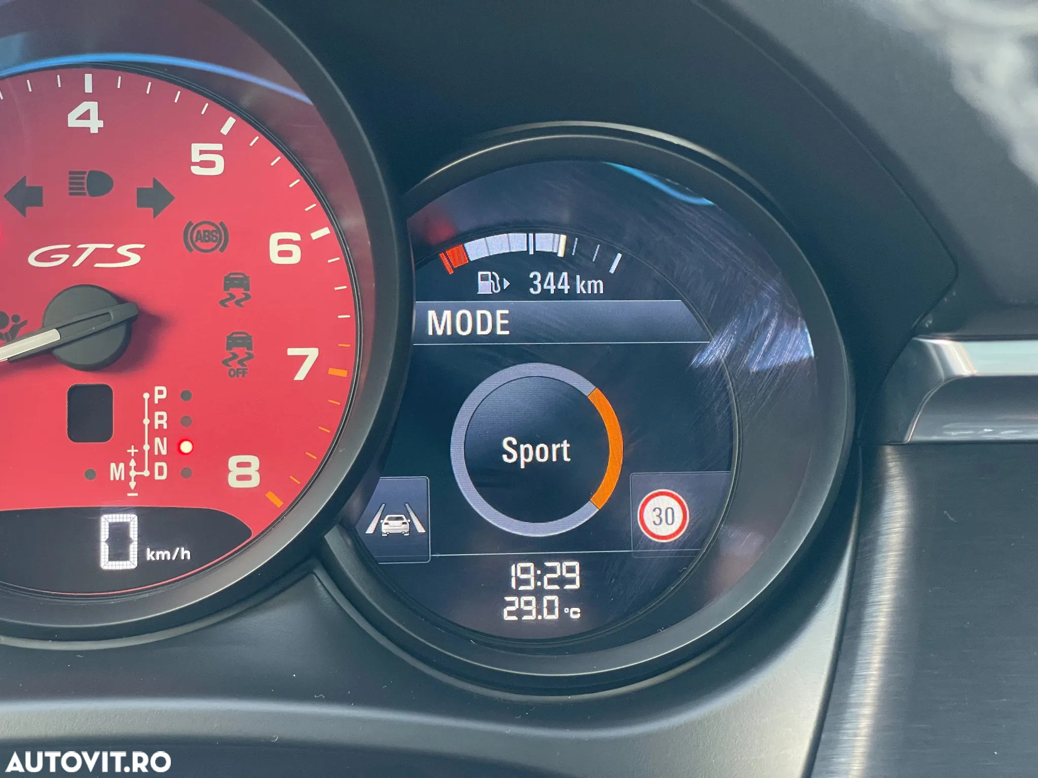 Porsche Macan GTS PDK - 27