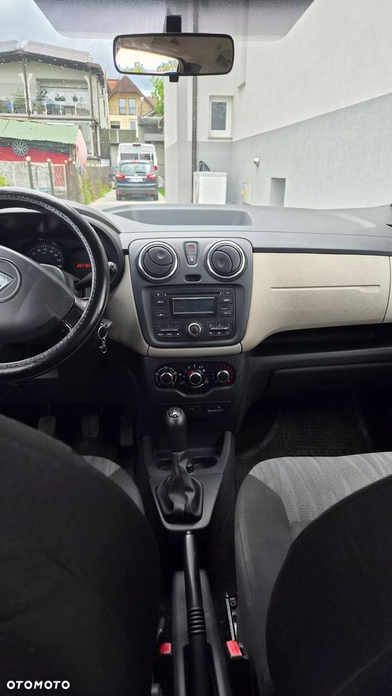 Dacia Lodgy 1.6 Ambiance - 18