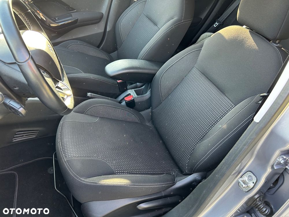 Peugeot 208 PureTech 110 Stop & Start Allure - 9