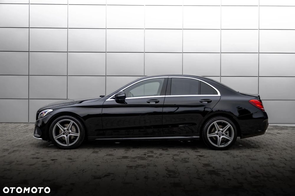 Mercedes-Benz Klasa C 200 4-Matic 9G-TRONIC - 6
