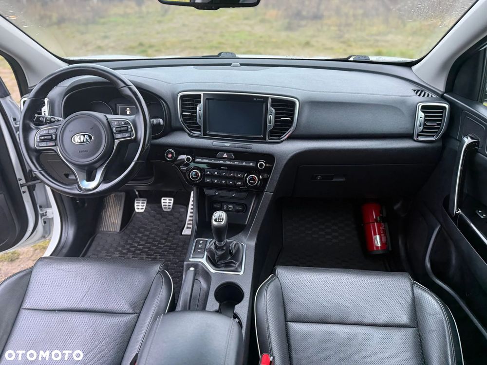 Kia Sportage 1.6 GDI 2WD Dream-Team Edition - 6