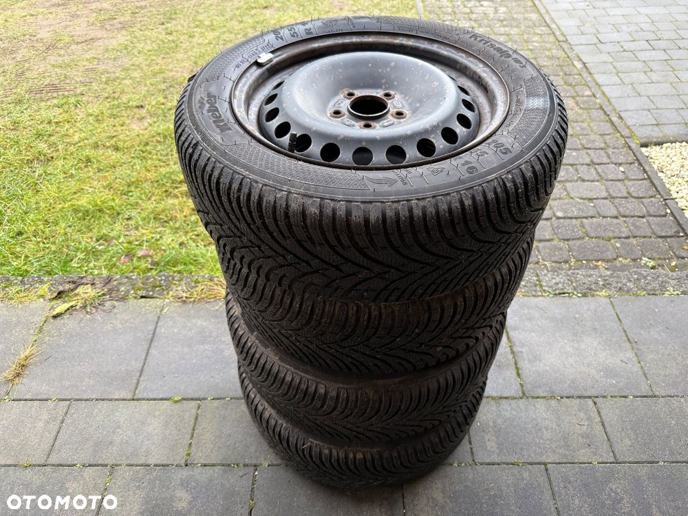 Ford Focus 1.0 EcoBoost Start-Stopp-System Champions Edition - 37