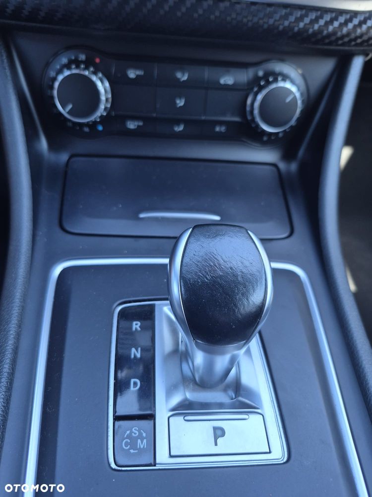 Mercedes-Benz Klasa A 45 AMG 4-Matic - 13