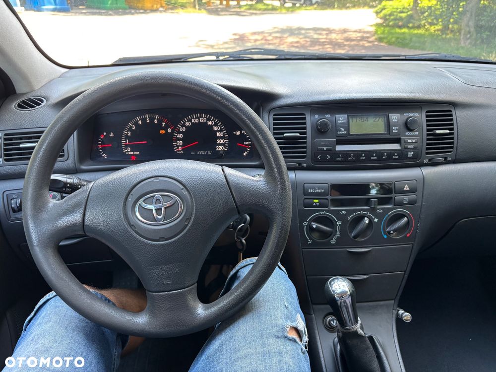 Toyota Corolla 1.4 VVT-i Base - 27