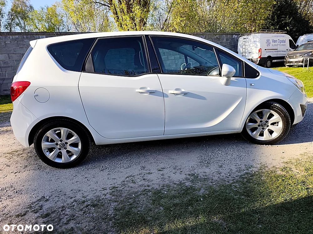 Opel Meriva 1.7 CDTI Automatik Active - 27