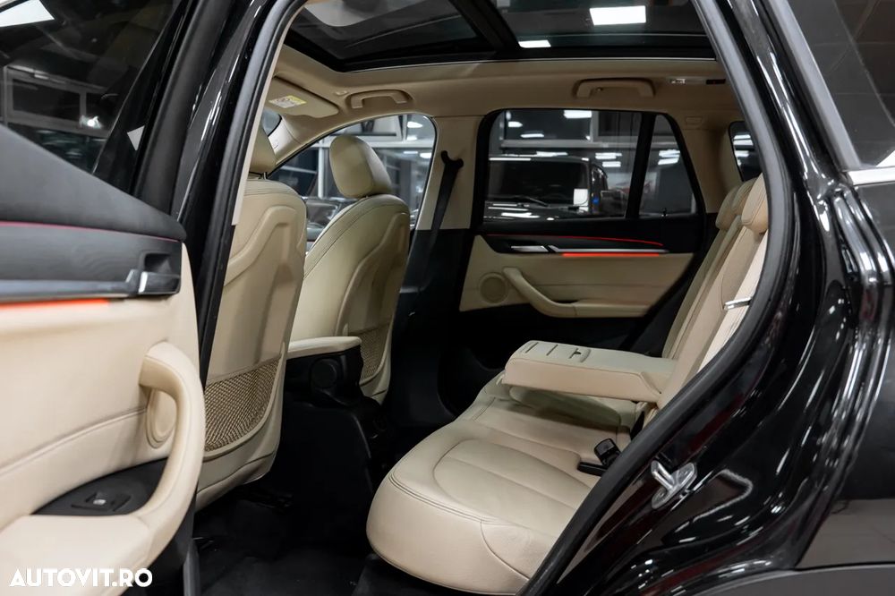 BMW X1 xDrive20d Aut. xLine - 26