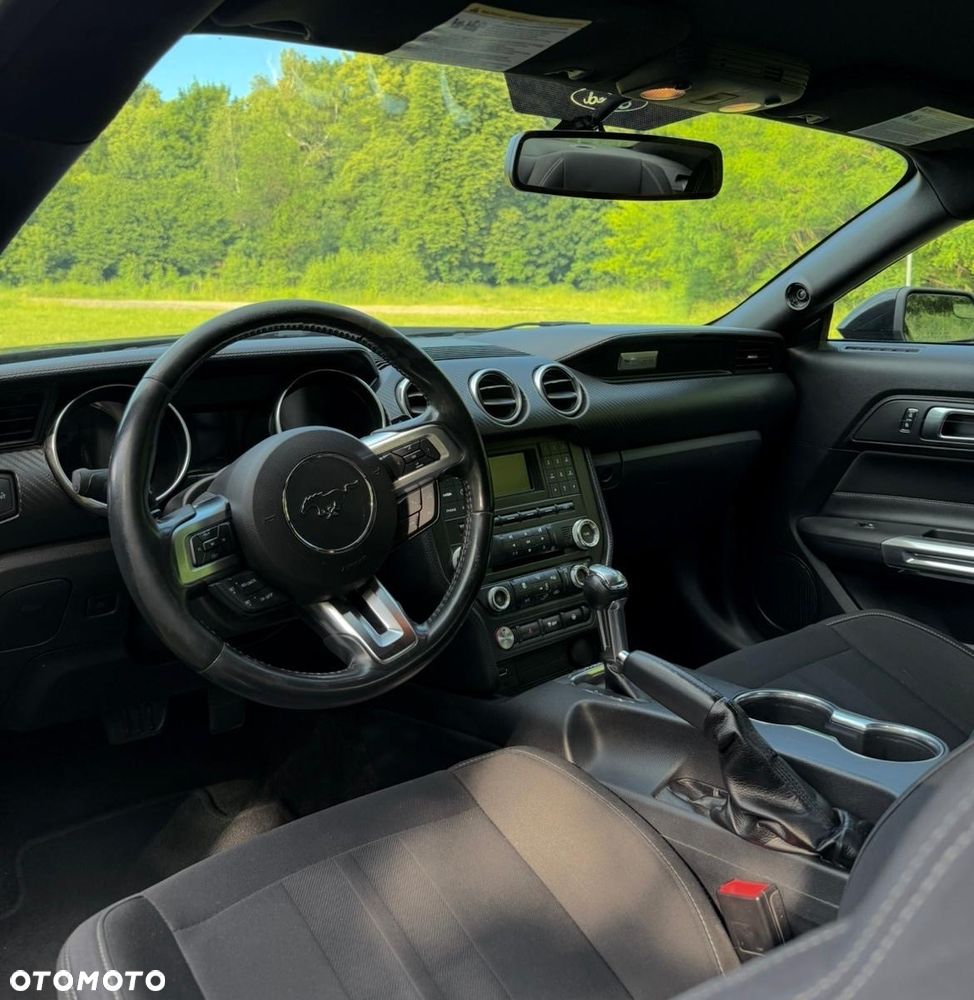 Ford Mustang ver-2-3-ecoboost - 7