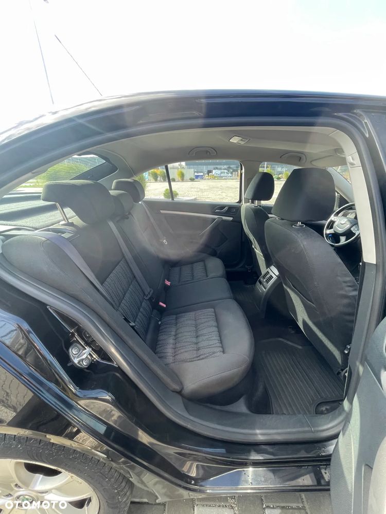 Skoda Octavia 2.0 TDI Elegance - 23