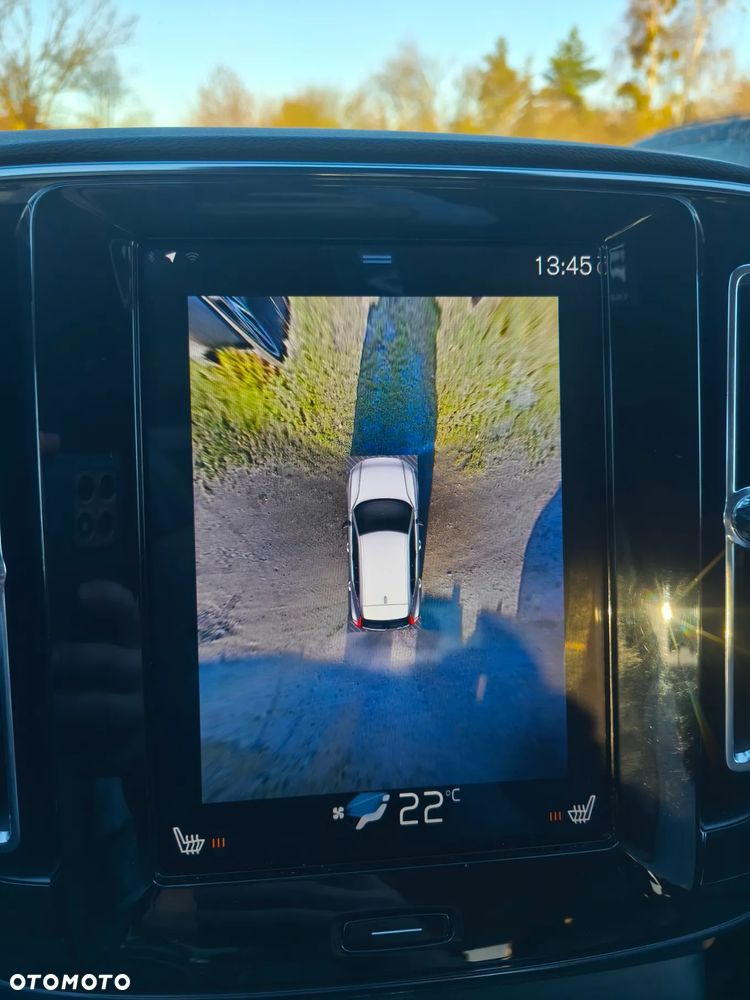 Volvo XC 40 T3 Momentum Pro - 11