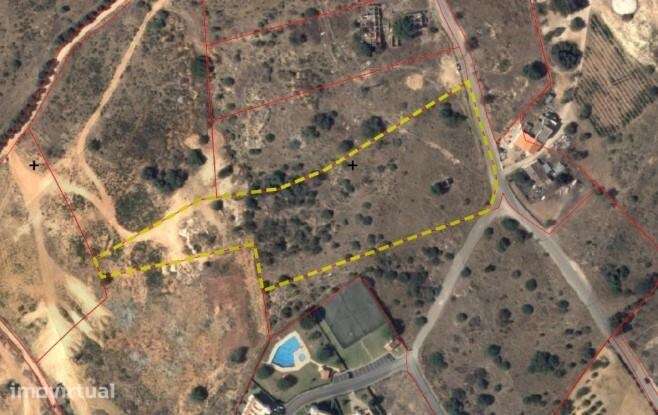 LOCALIZAÇÃO EXCLUSIVA - PROJETO APROVADO PARA CONSTRUÇÃO DE MORADIA TÉ - Grande imagem: 3/8