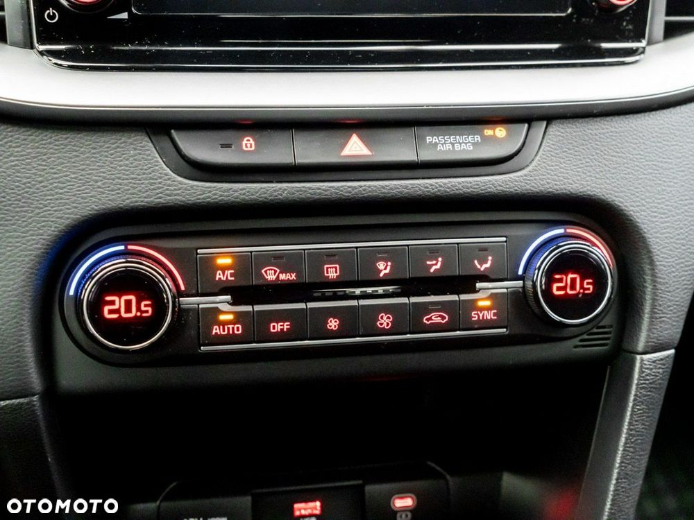 Kia XCeed 1.5 T-GDI M - 16