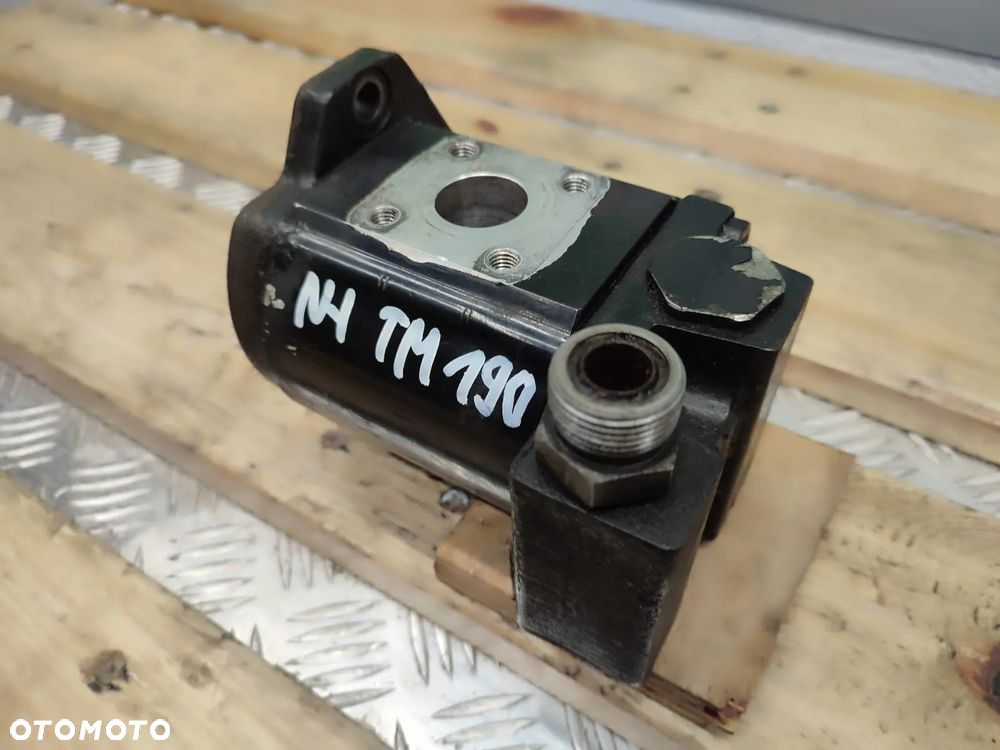 Pompa hydrauliczna 0517725309  NEW HOLLAND TM 190 - 3
