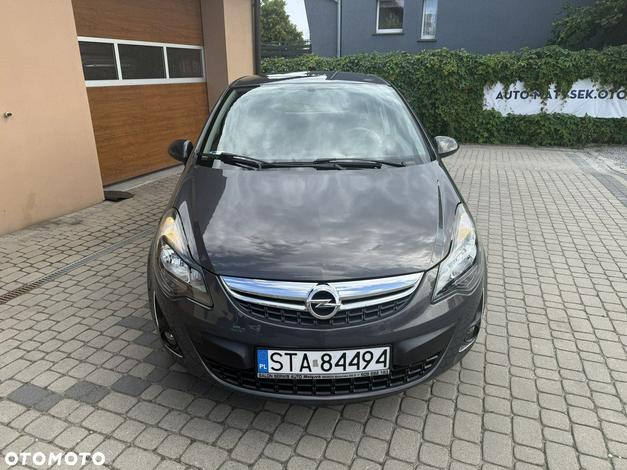 Opel Corsa 1.4 16V Active - 2
