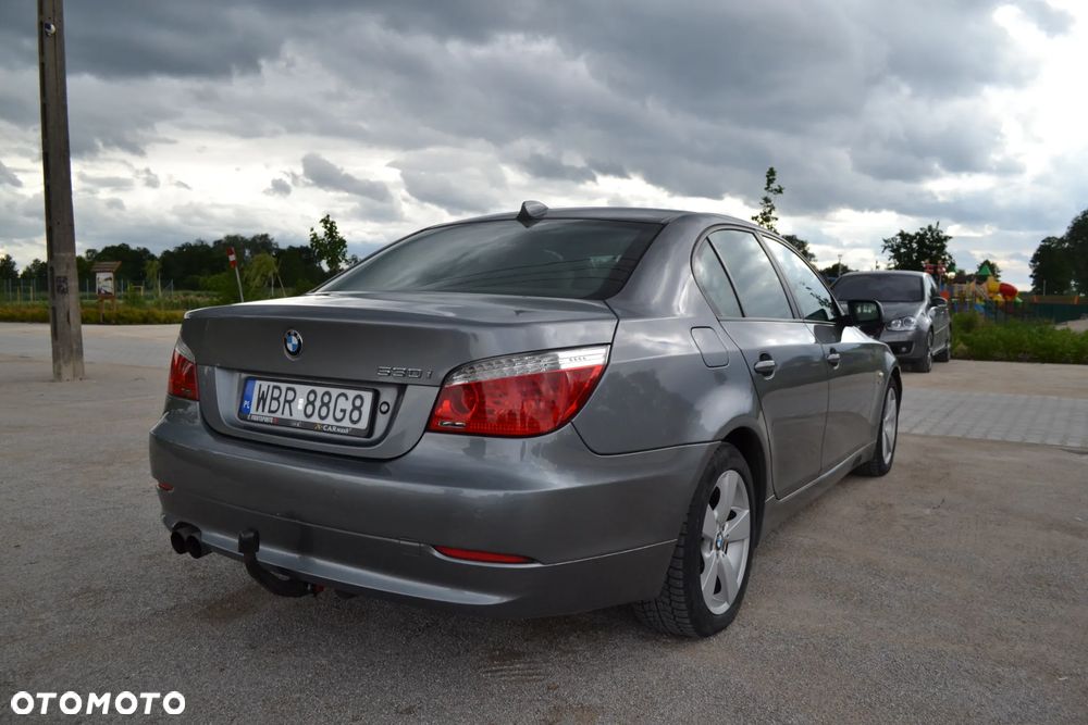 BMW Seria 5 530i xDrive - 5