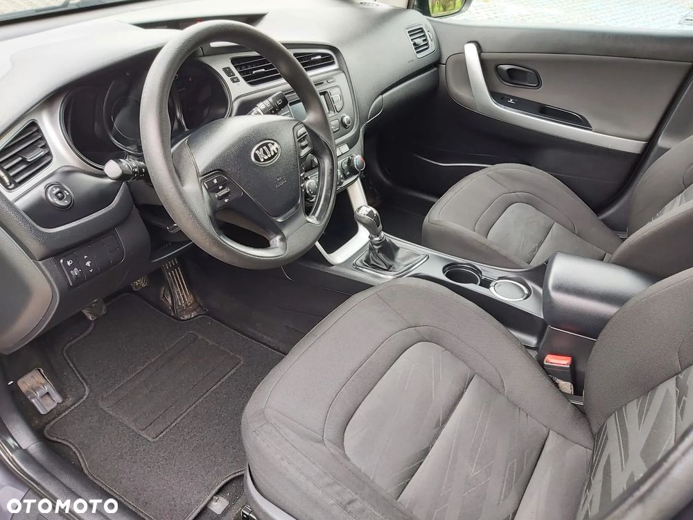 Kia Ceed 1.4 CRDi 90 SW Vision - 15