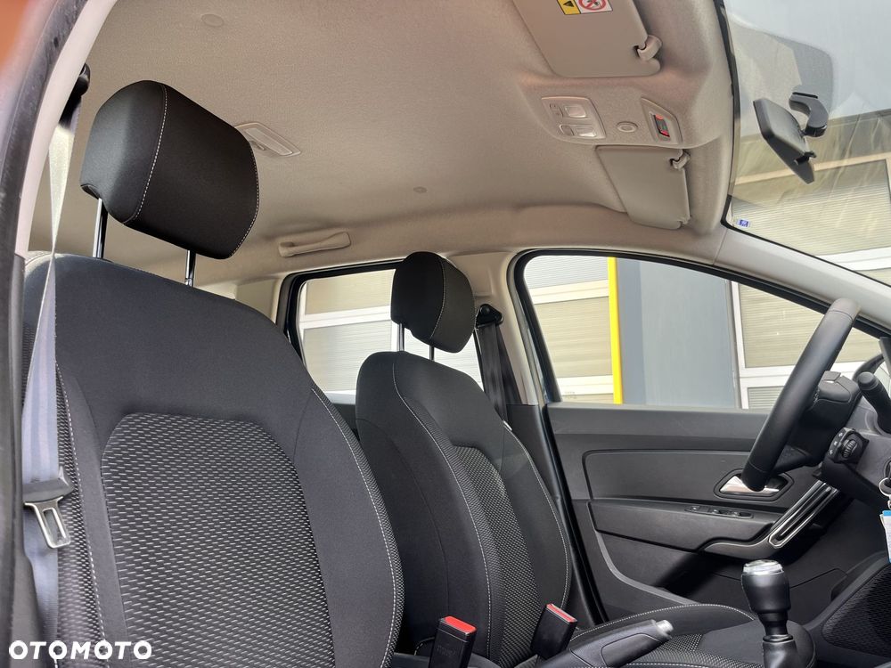 Dacia Duster 1.6 SCe Comfort - 24