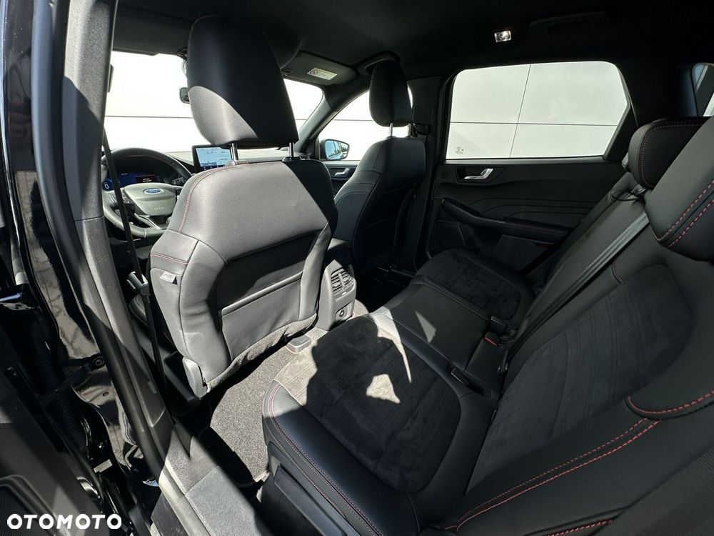 Ford Kuga 2.5 Duratec PHEV ST-LINE X - 15