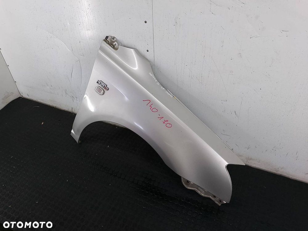 BŁOTNIK PRAWY PRZÓD TOYOTA AVENSIS II T25 1C0 KOMBI - 3