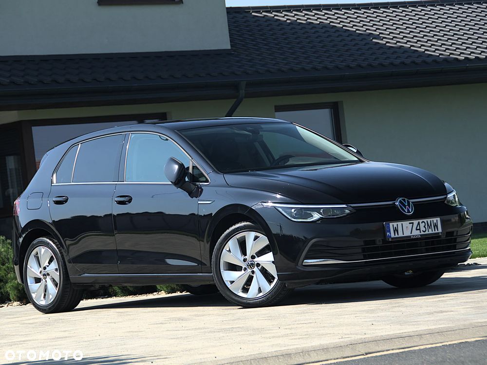 Volkswagen Golf 1.5 eTSI Style DSG - 17