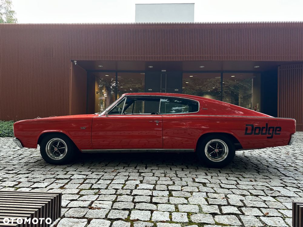 Dodge Charger - 12