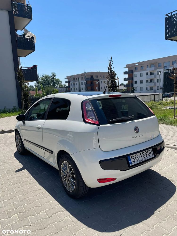 Fiat Punto - 16