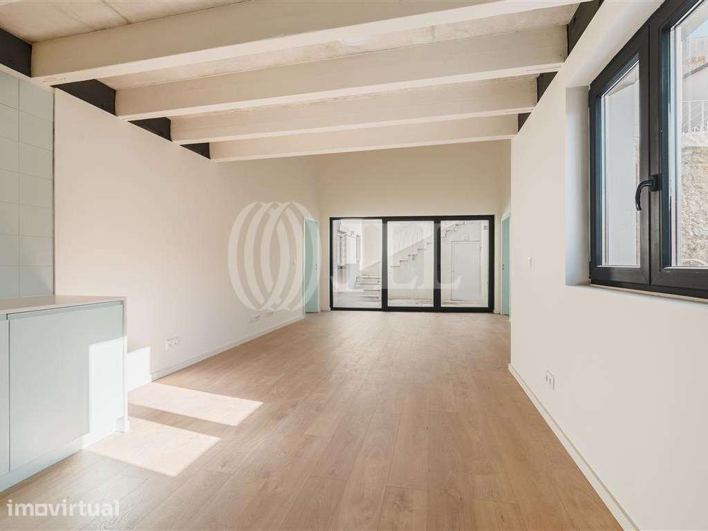 Apartamento T3 duplex, no Miragaia Gardens, Porto - Grande imagem: 3/21
