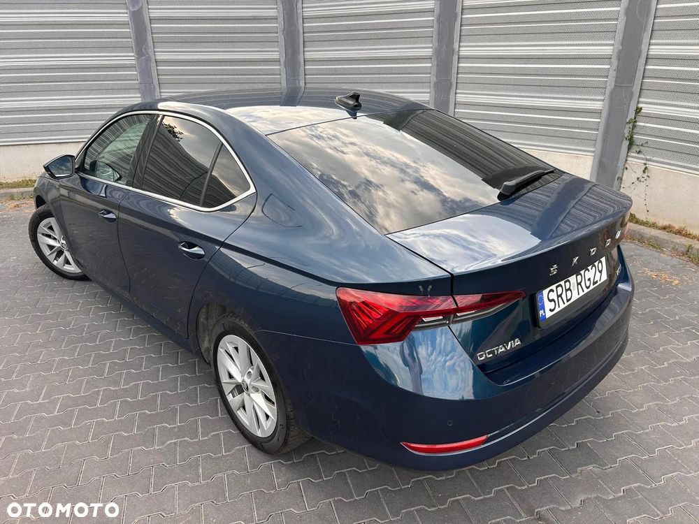 Skoda Octavia 1.5 TSI e-TEC DSG Ambition - 9
