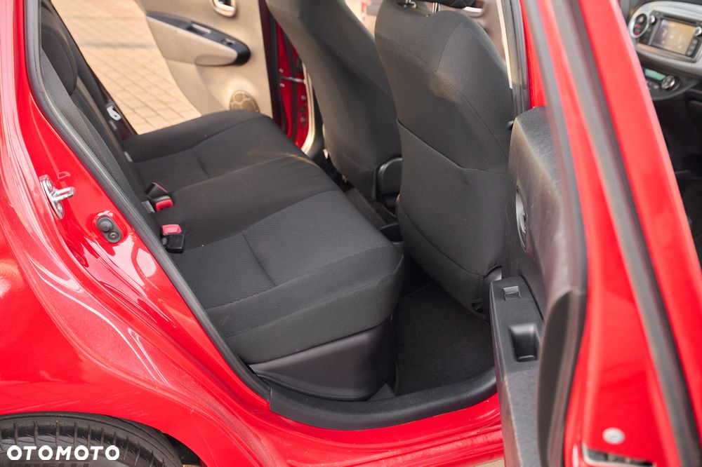 Toyota Yaris Hybrid 100 Premium EU6 - 23