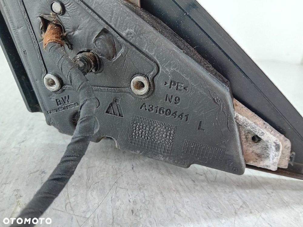 LUSTERKO LEWE MERCEDES-BENZ KLASA C W204 A2048103976 A3160441 040 - 10
