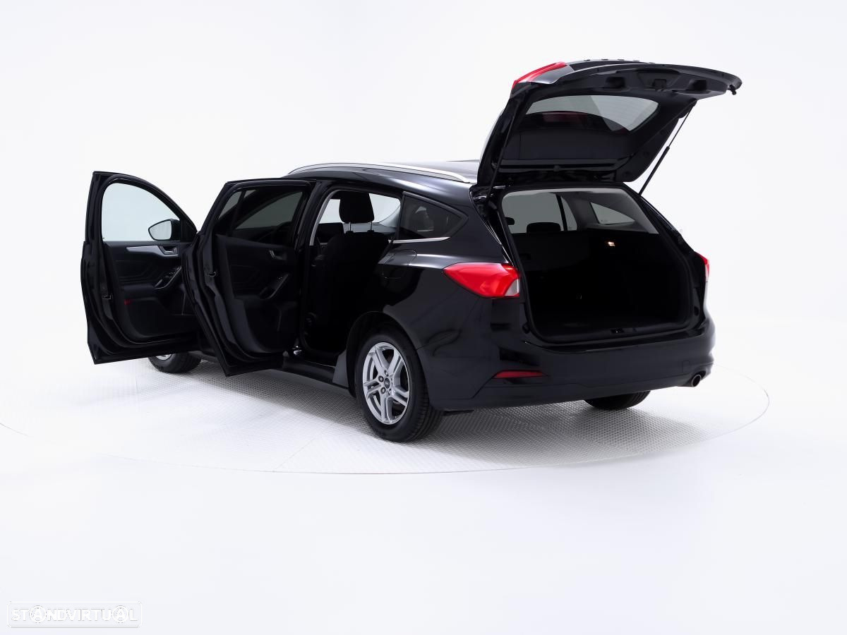 Ford Focus SW 1.5 TDCi EcoBlue Titanium - 5
