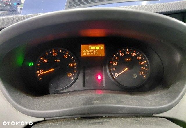 Renault Trafic - 8
