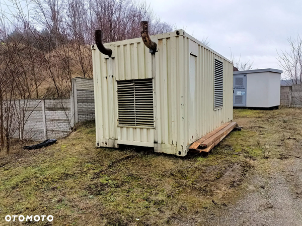 Inny Stamford HC524F