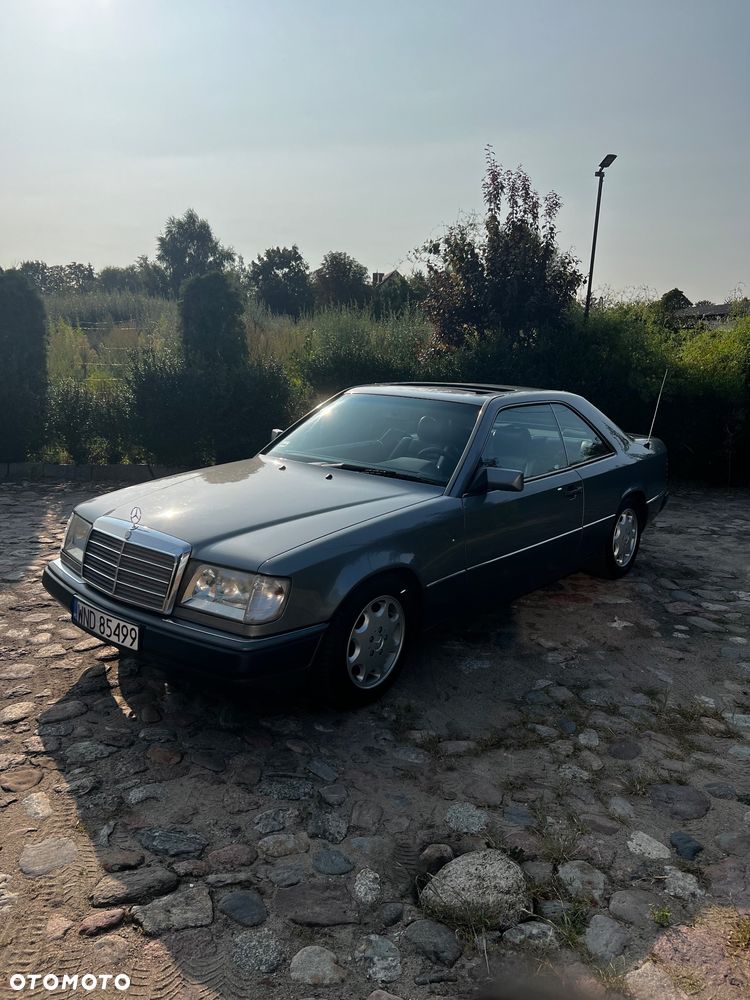 Mercedes-Benz W124 (1984-1993) - 2