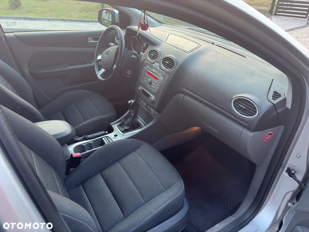 Ford Focus - 27