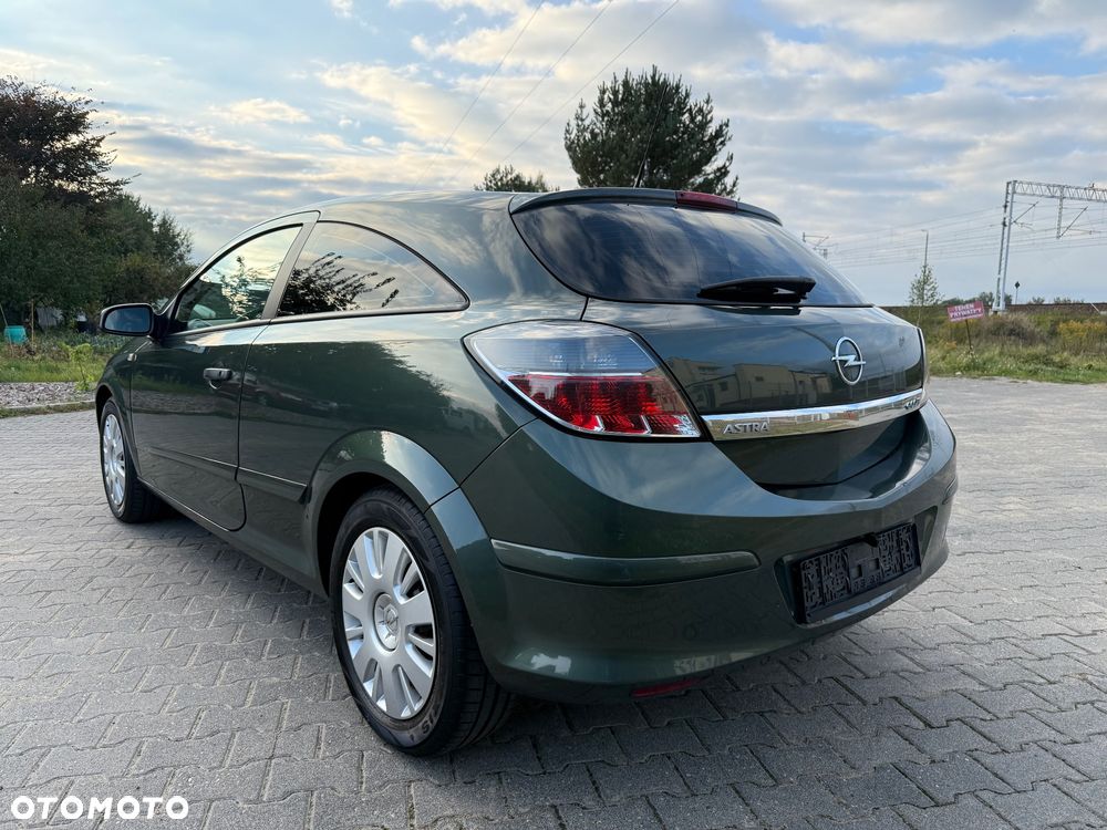 Opel Astra GTC 1.4 Catch me now - 14