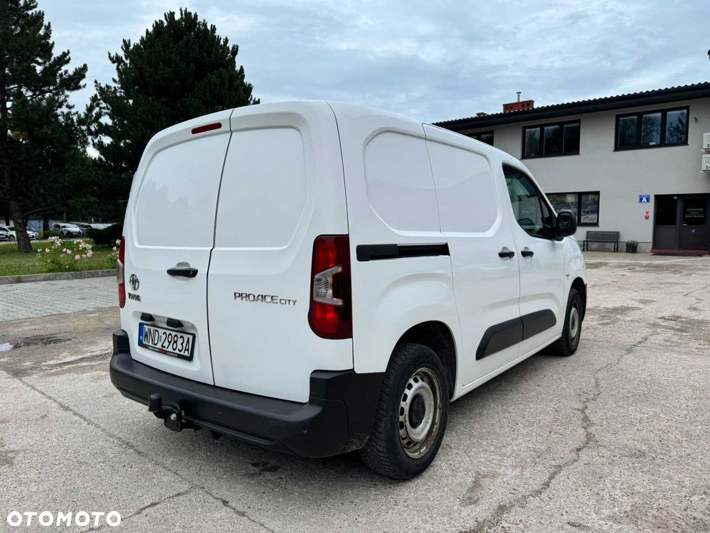 Toyota Proace City - 4