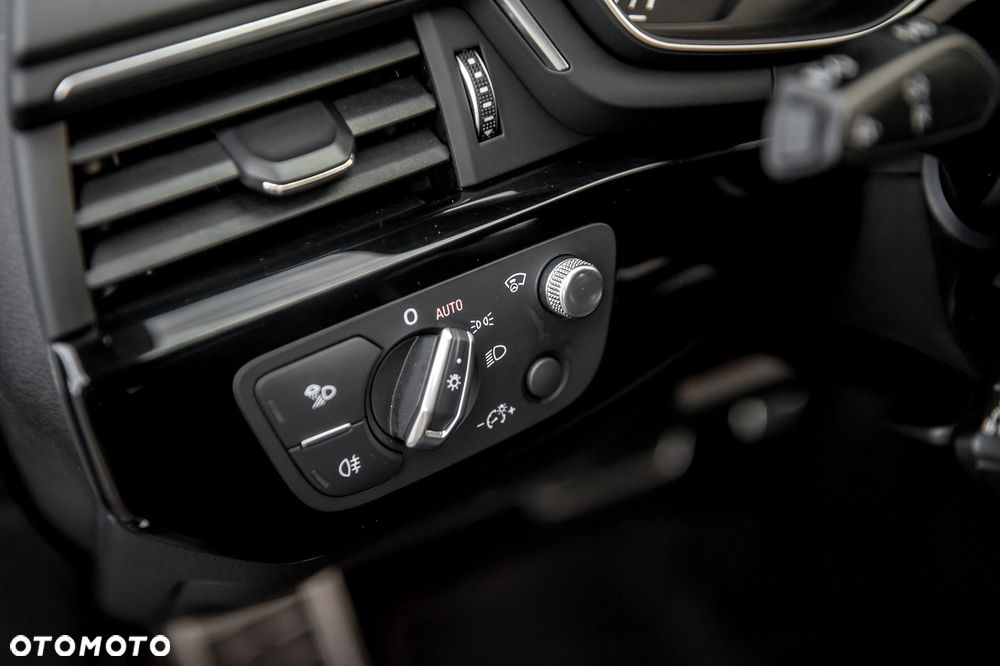 Audi A4 Avant 3.0 TDI quattro S tronic sport - 28